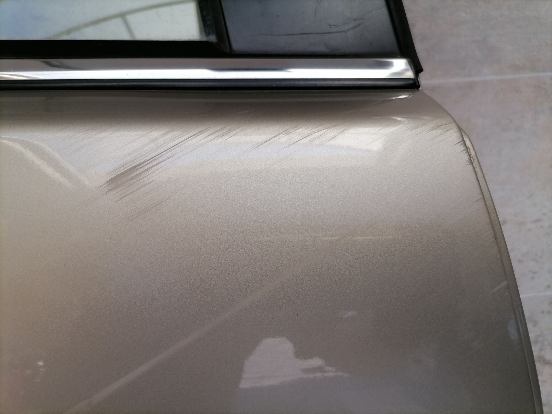 Mitsubishi Lancer 8 Rohtür hinten rechts S18-Platinum Beige Limousine BJ07-17 Mitsubishi Lancer 8 Rohtür hinten rechts S18-Platinum Beige Limousine BJ07-17